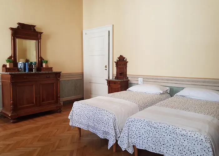 Calvi Lago Maggiore Bed & Breakfast Premeno