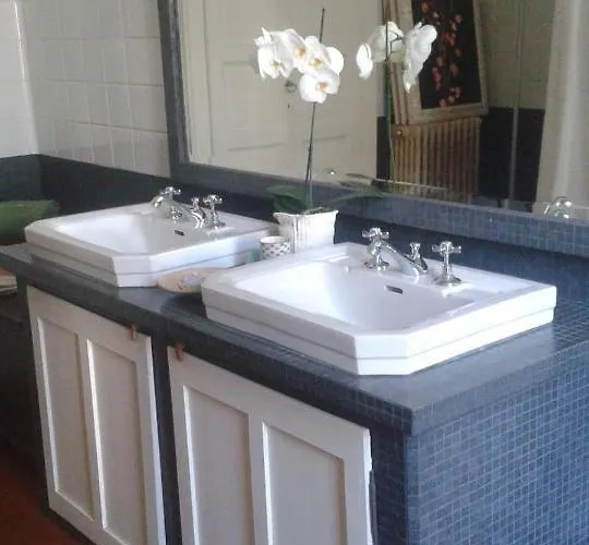 Calvi Lago Maggiore Couette-café Premeno