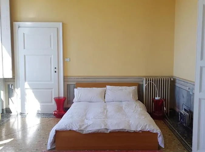 Couette-café Calvi Lago Maggiore Premeno